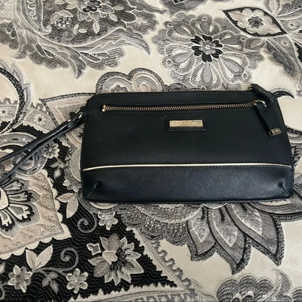 Calvin Klein Clutch‎